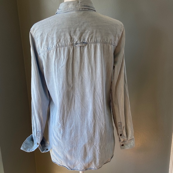 Eddie Bauer Light Indigo Button Front Denim Shirt - Picture 5 of 9